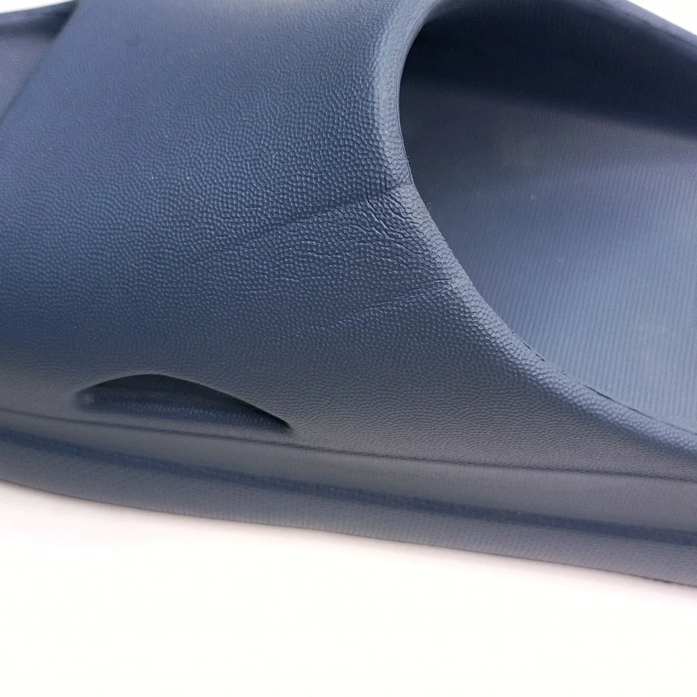 32 Degrees Cool Cushion Slides Women Size 6-7 Navy Blue Comfort Sandals